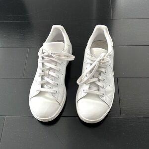 All white Stan smith adidas sneakers. Worn once. Size US 6 1/2